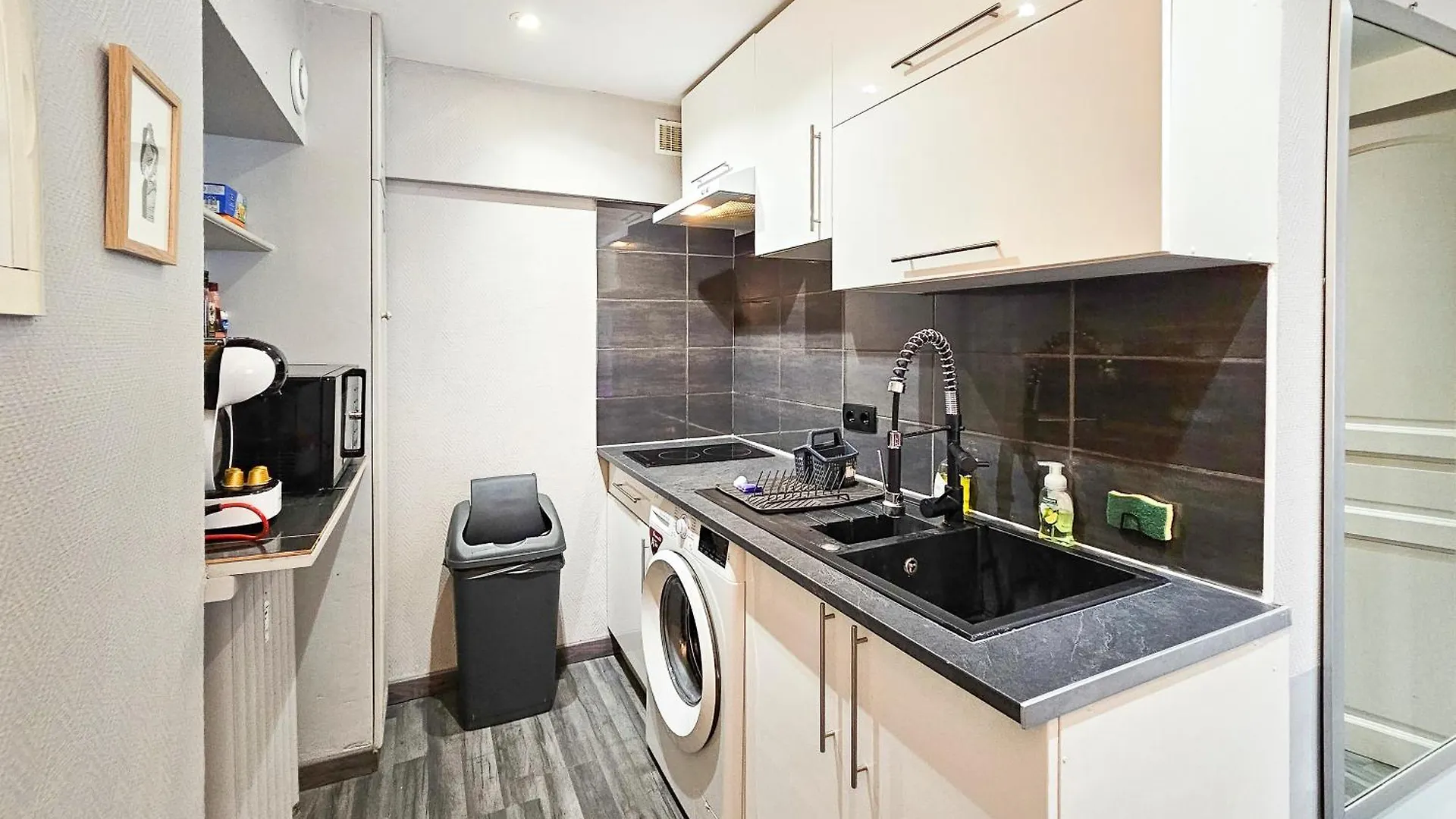 Palace Adly 2 Pers Wifi A/C Sea Apartment Nice 0*,  France